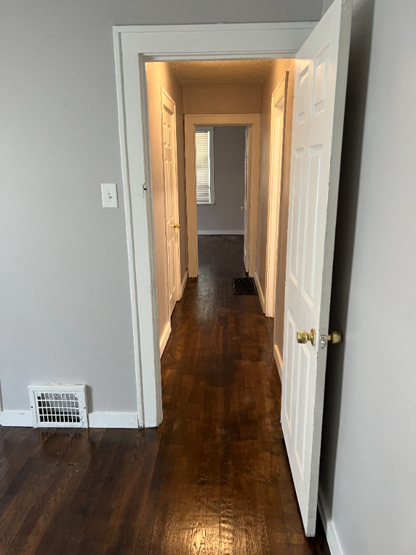 3903 E 35th St - Photo 2 of 5