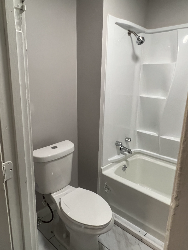 3903 E 35th St - Photo 3 of 5