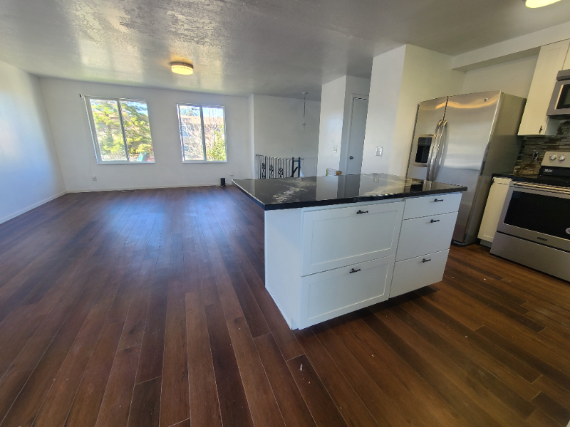 5453 Sw - Photo 6 of 25