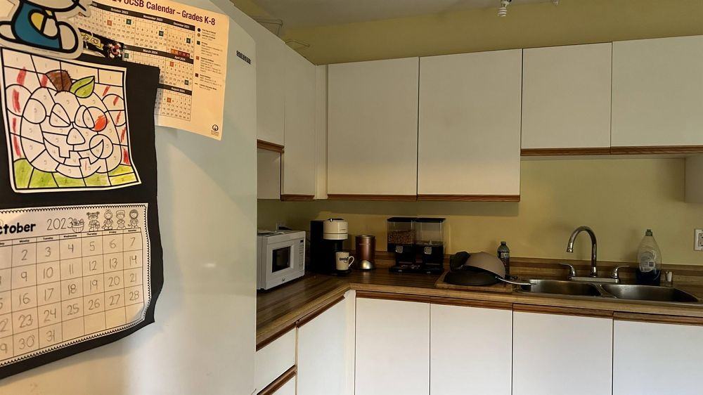 55 Alberni St - Photo 3 of 13