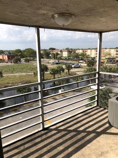 3700 NW 21 Street Unit 403 - Photo 2 of 10