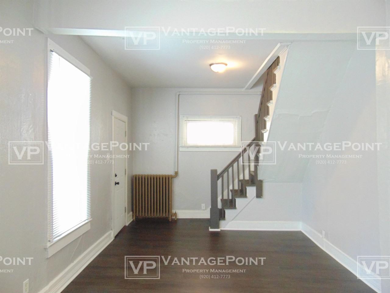 311 N Oakland Ave Frnt - Photo 2 of 13