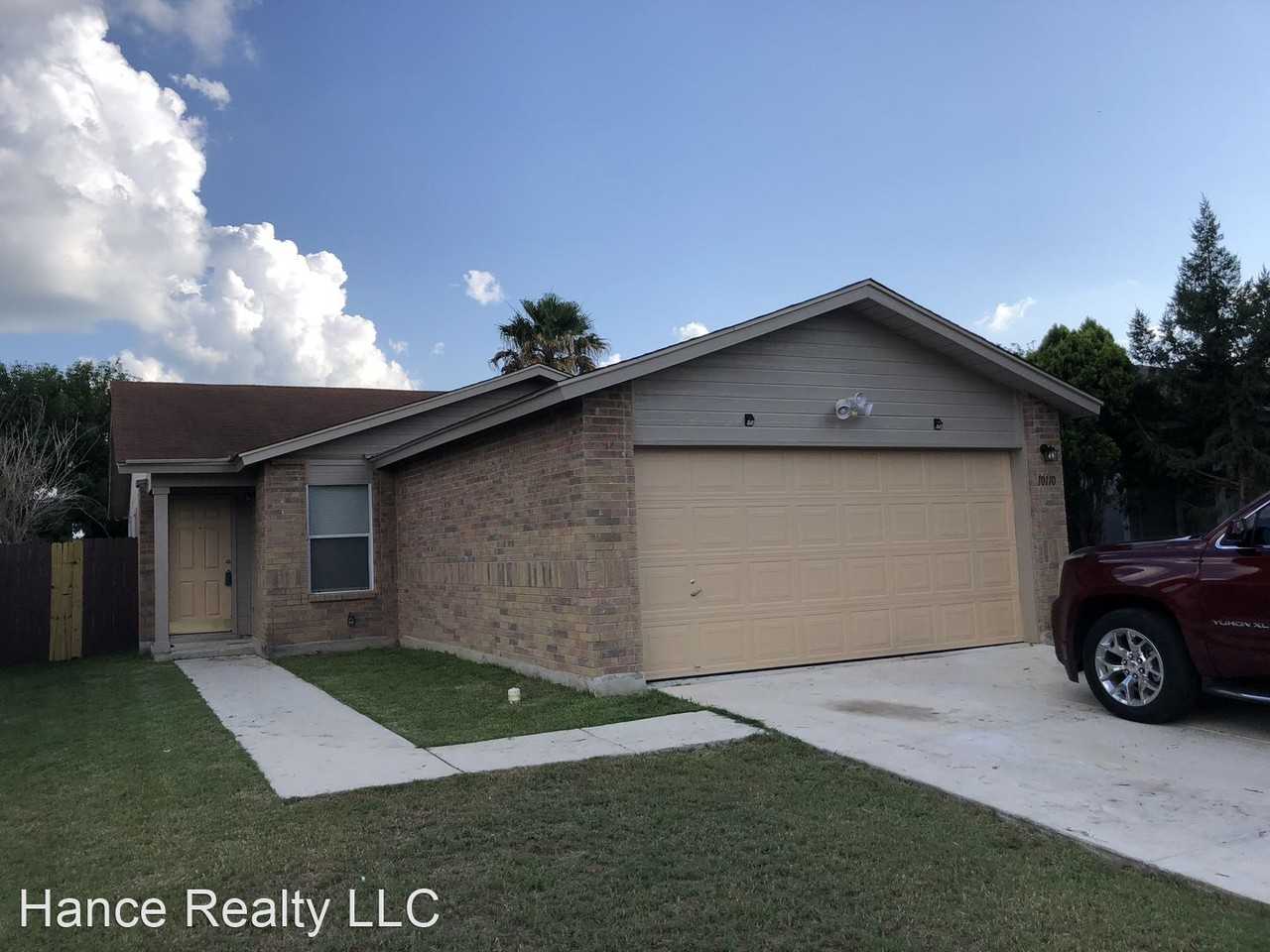 10110 Park Ct, San Antonio, TX 78212 3 Bedroom House for 1,395/month