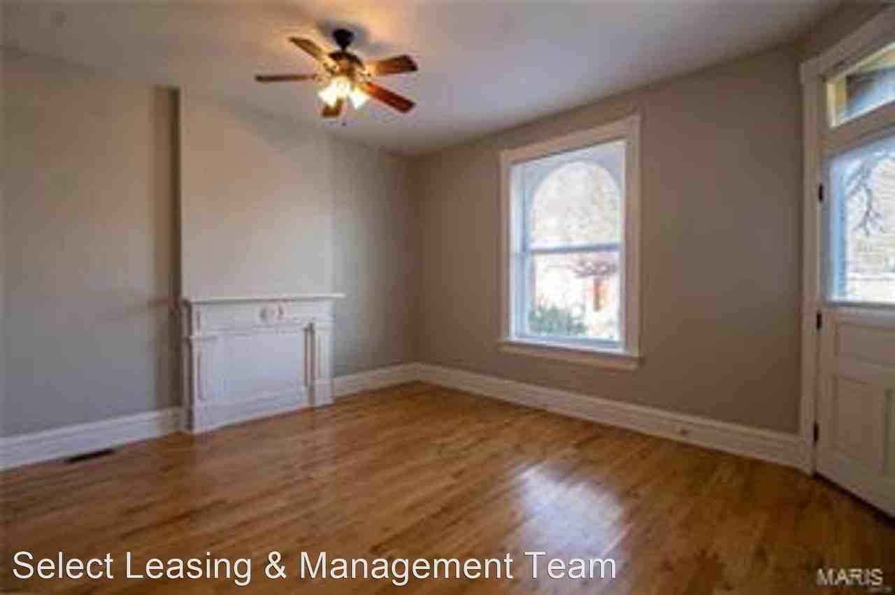 Shenandoah Ave - Photo 3 of 12