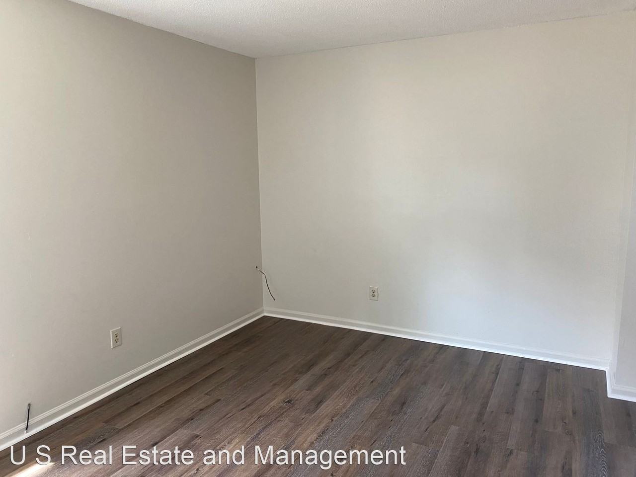 700 South Parker Drive - Photo 2 of 14