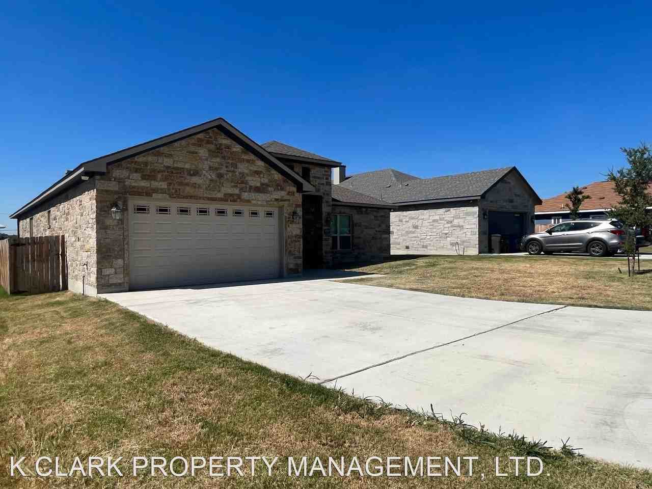 4811 Viewcrest Rd - Photo 2 of 50