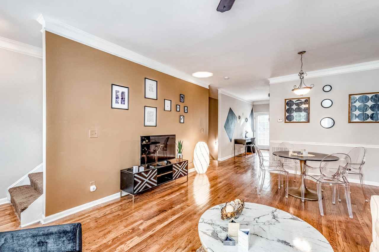 Laurel Ave Sw - Photo 6 of 8