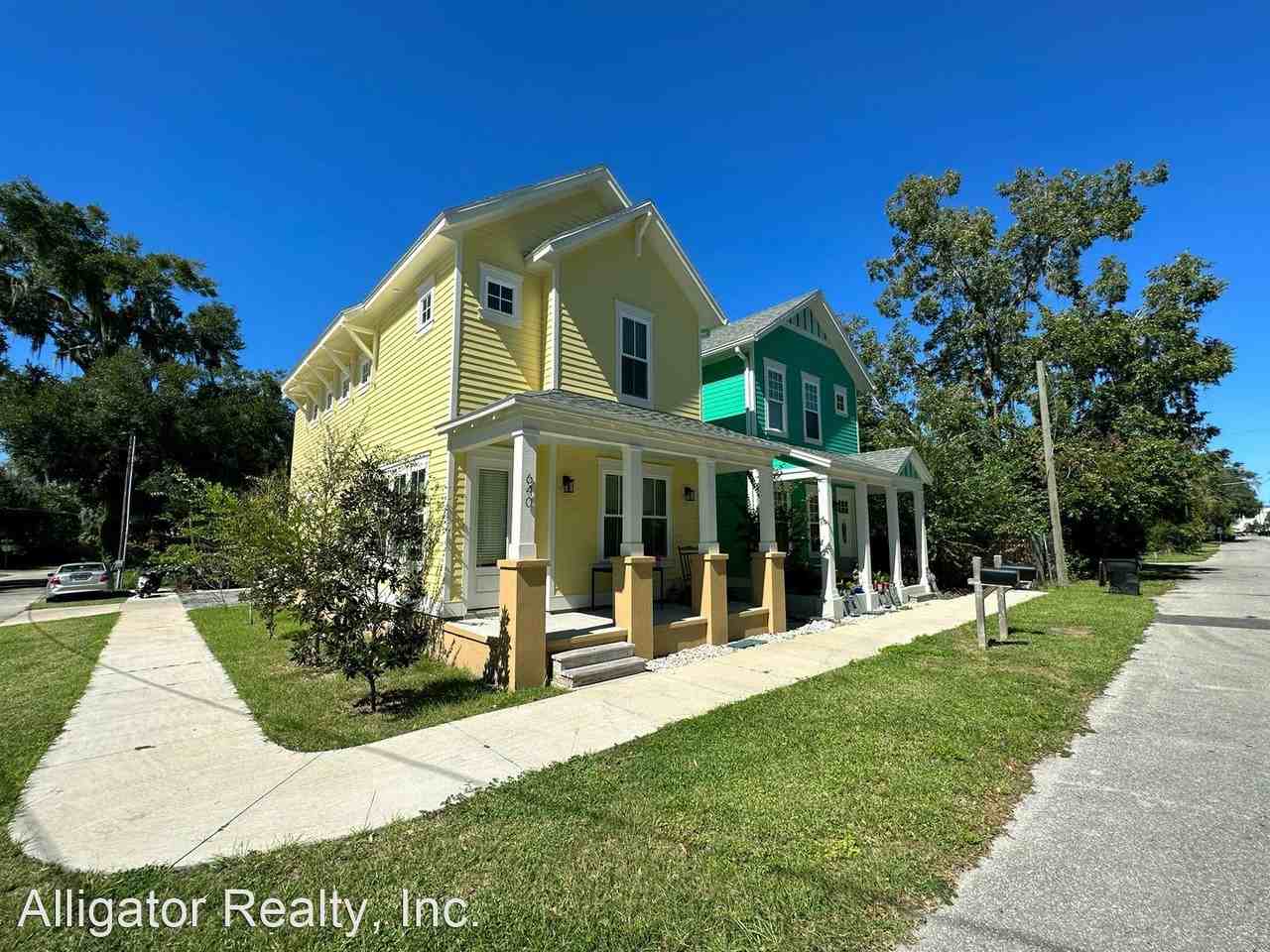 640 Sw 5th St - Photo 2 of 26