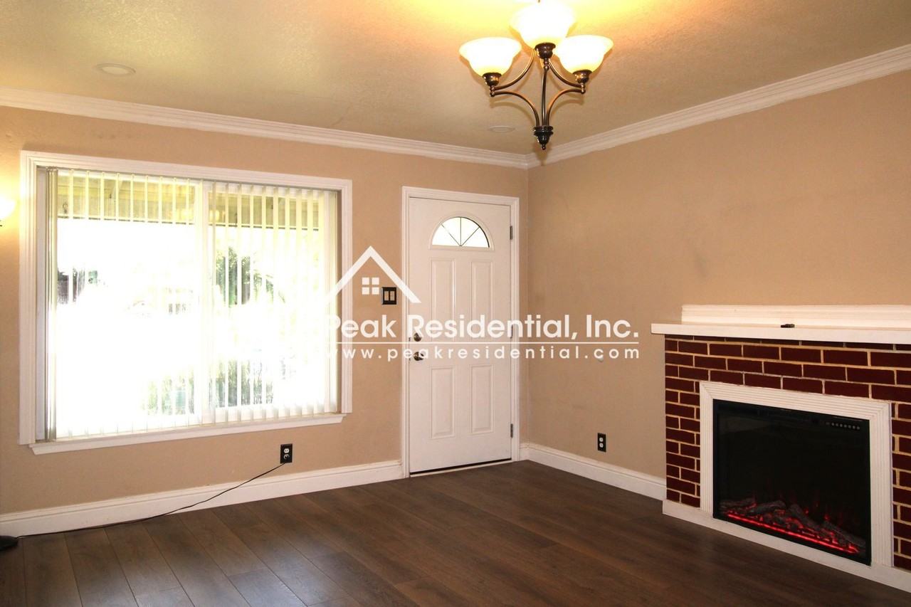 3837 Donna Cir - Photo 3 of 27