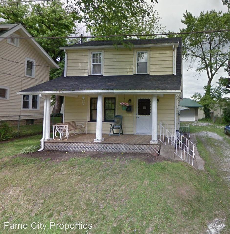 315 Reno Ct Nw - Photo 2 of 10