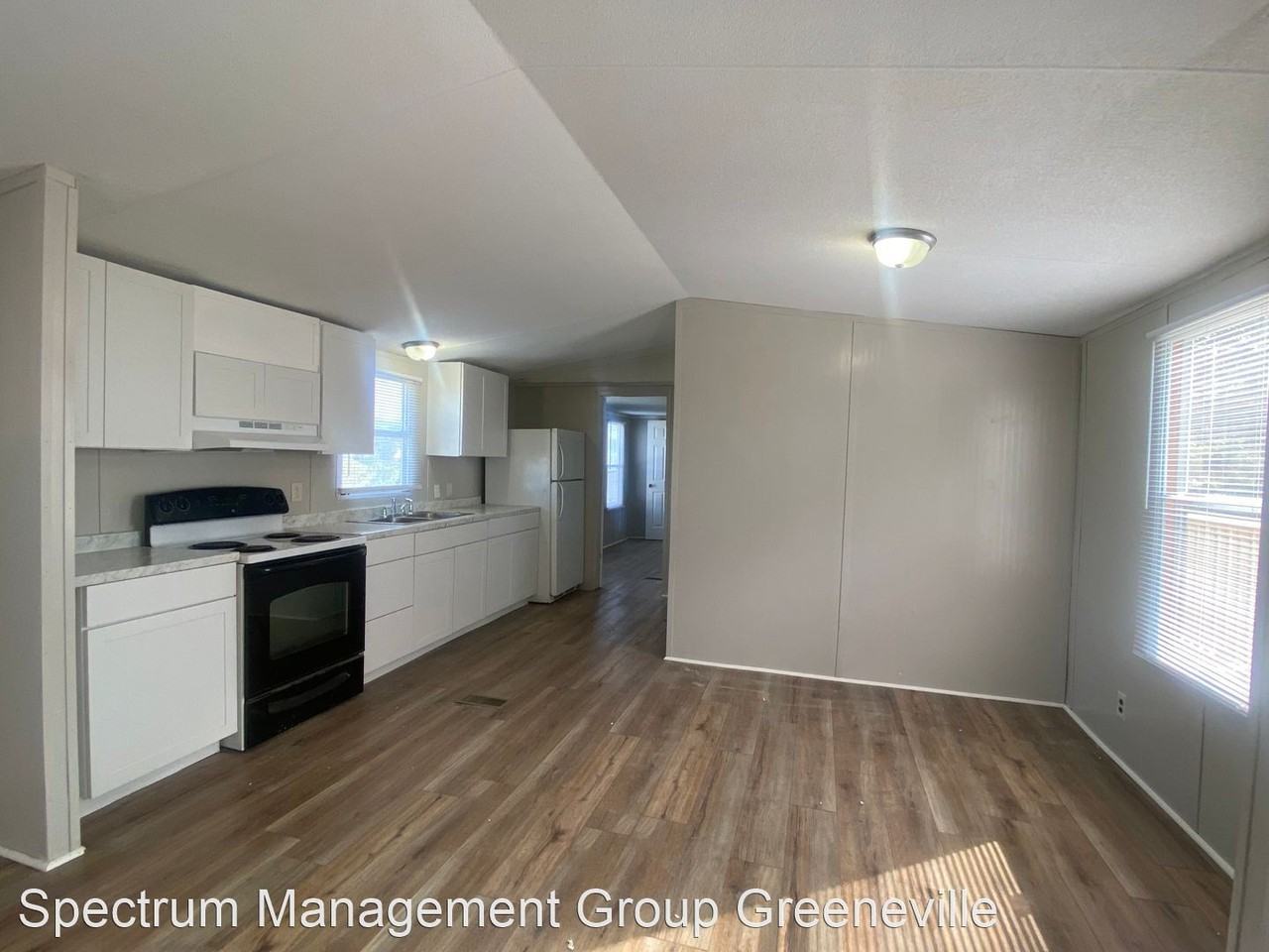 424 Carters Valley Rd - Photo 3 of 9