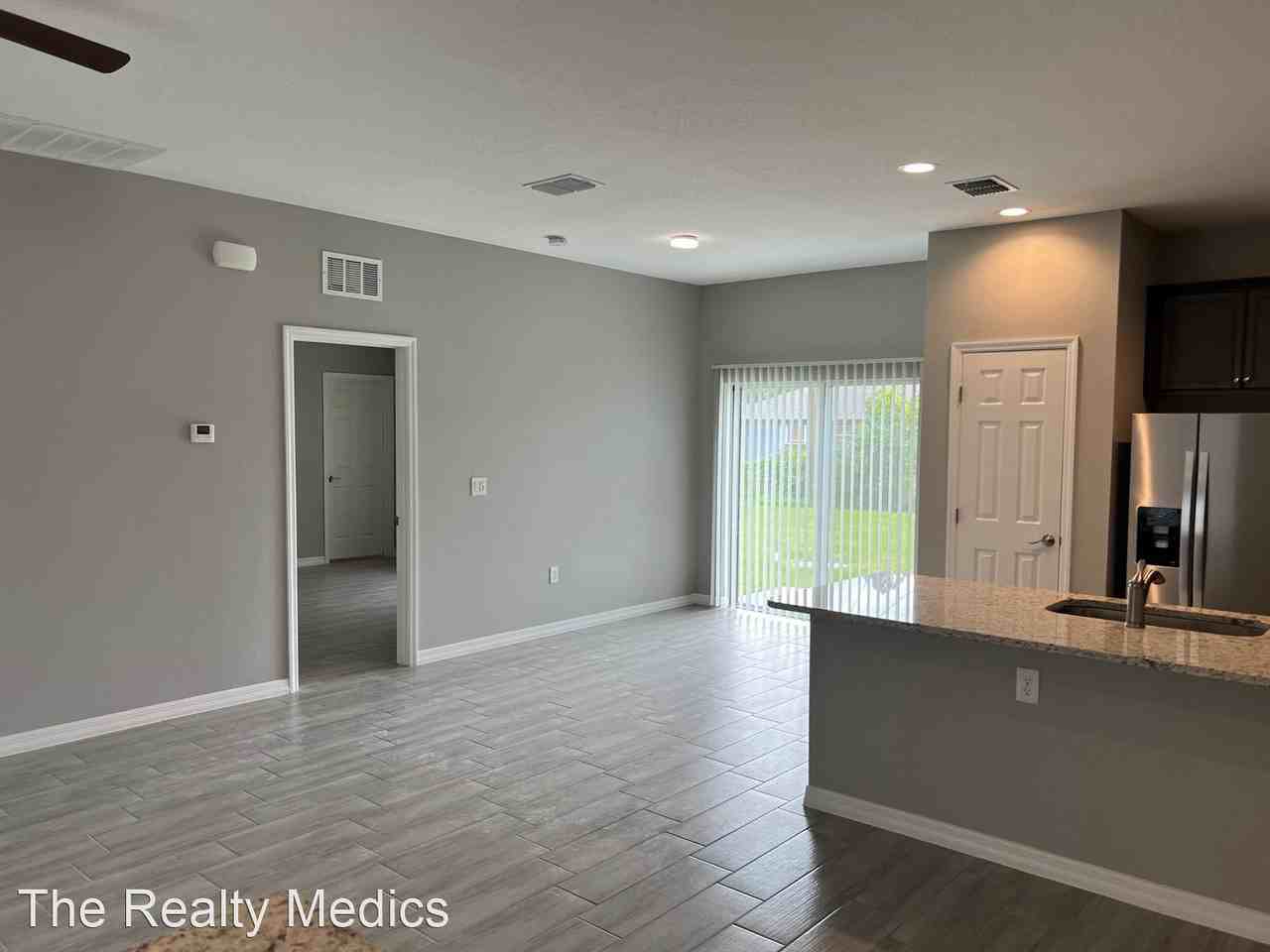 270 Winfall Ave Sw - Photo 2 of 21