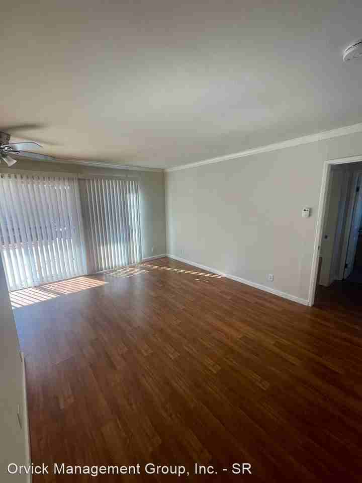 1075 & 1085 Saratoga Avenue - Photo 3 of 9