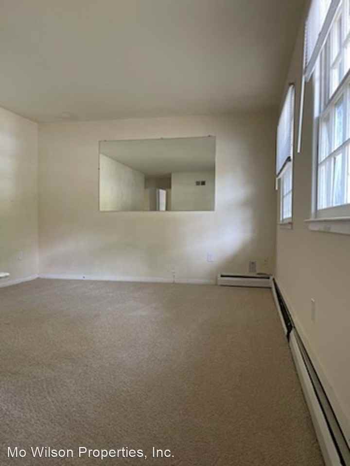 4249 Glendale Rd - Photo 2 of 16