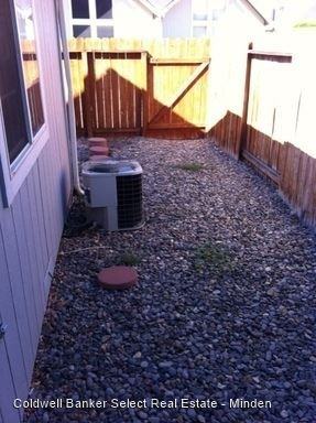 1045 Aspen Grove Cir - Photo 3 of 14