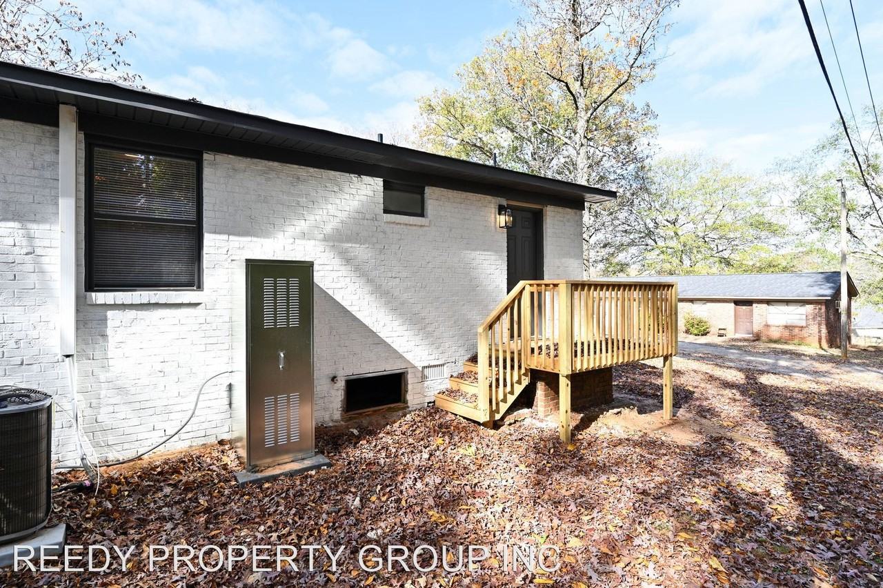 405 Old Buncome Road  - 14 - Photo 3 of 6