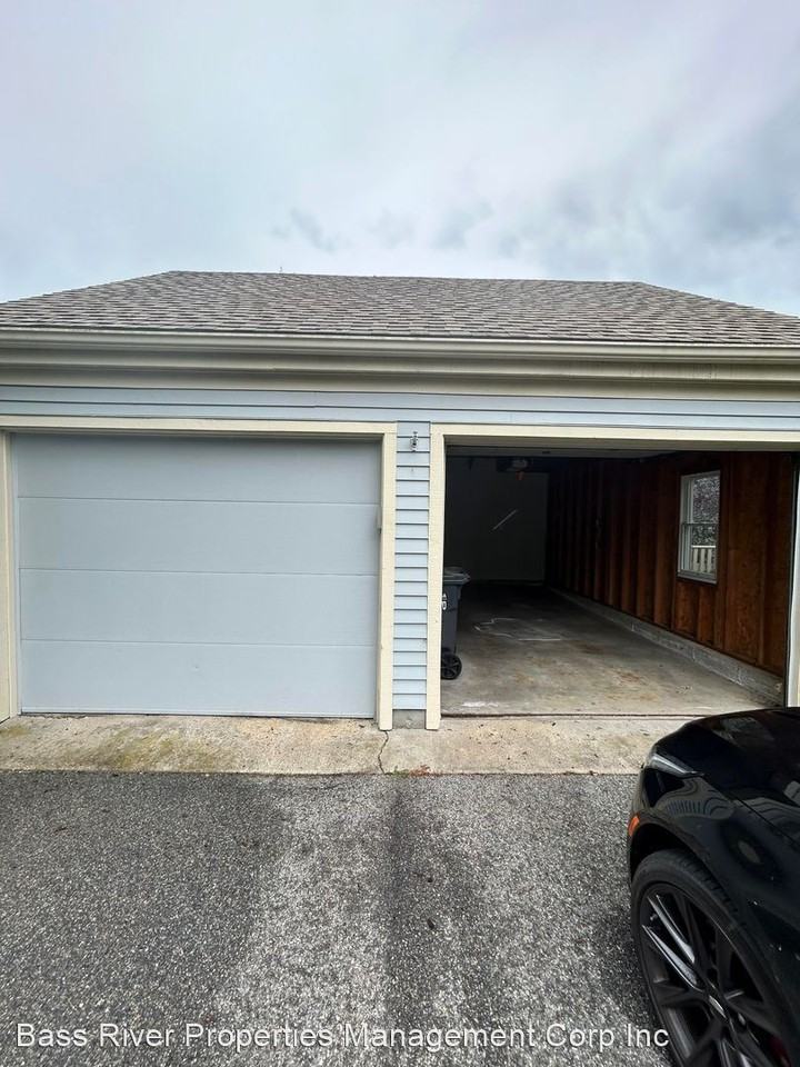 25 Pine Grv - Photo 2 of 13