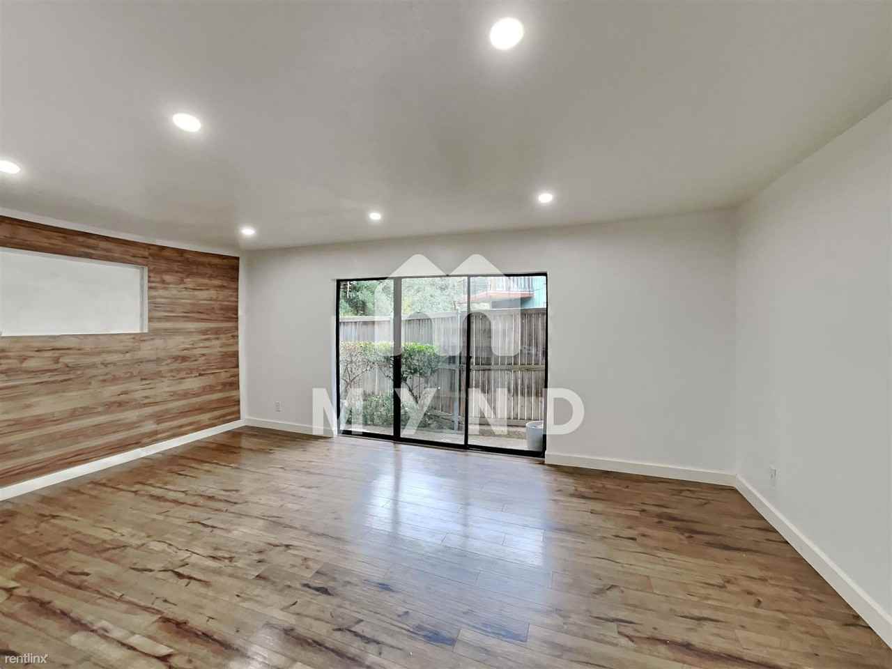 6600 Eastridge Dr #106 - Photo 2 of 17