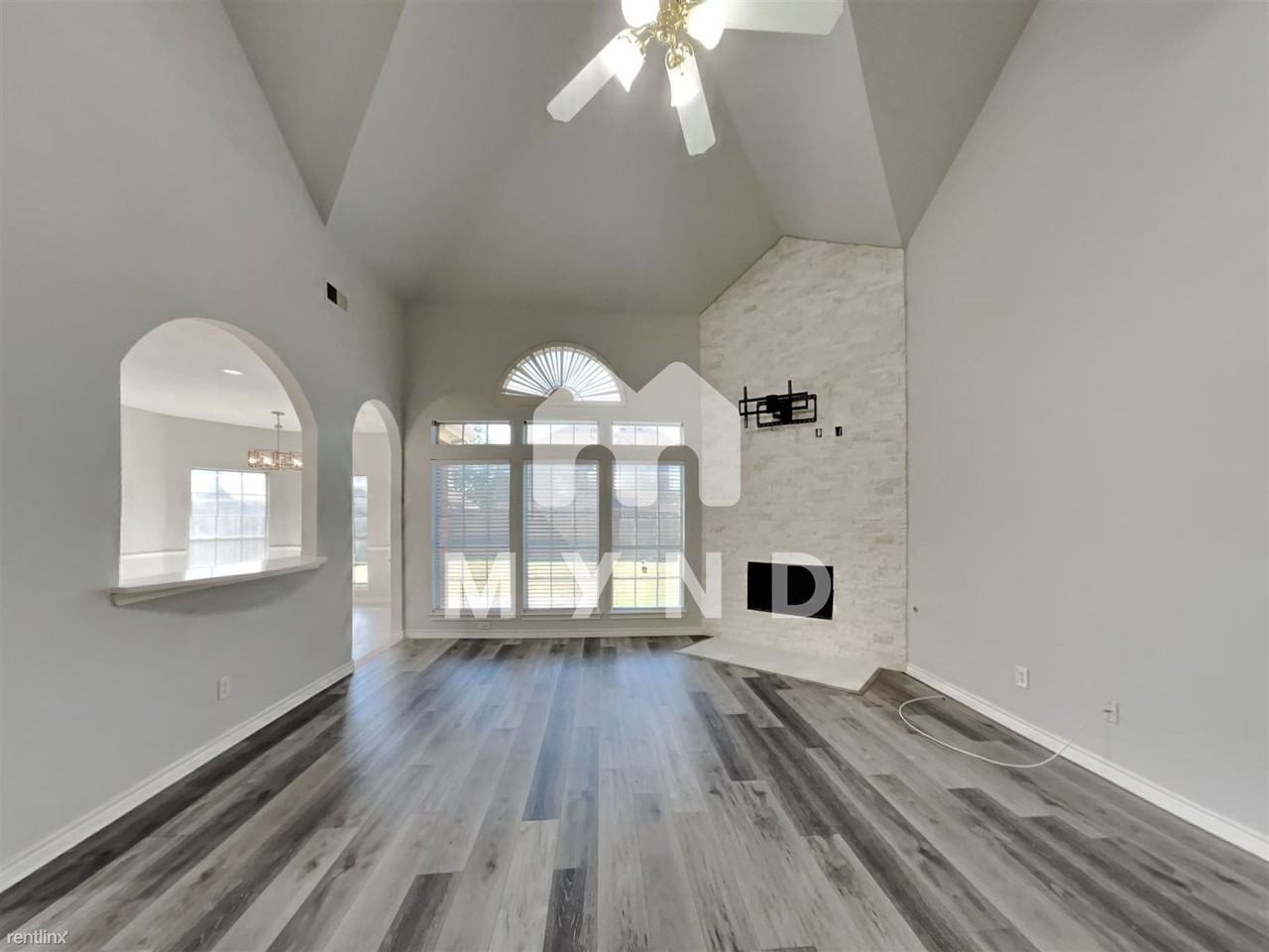 7319 Crane Dr - Photo 2 of 23