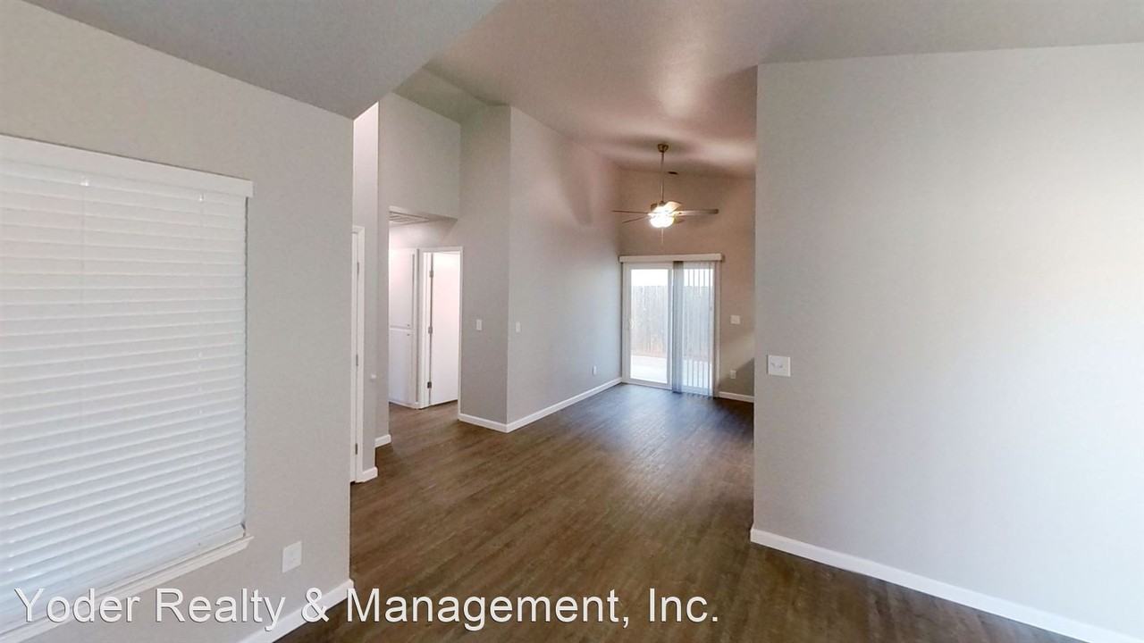 3840 Coffee Rd - Photo 2 of 8