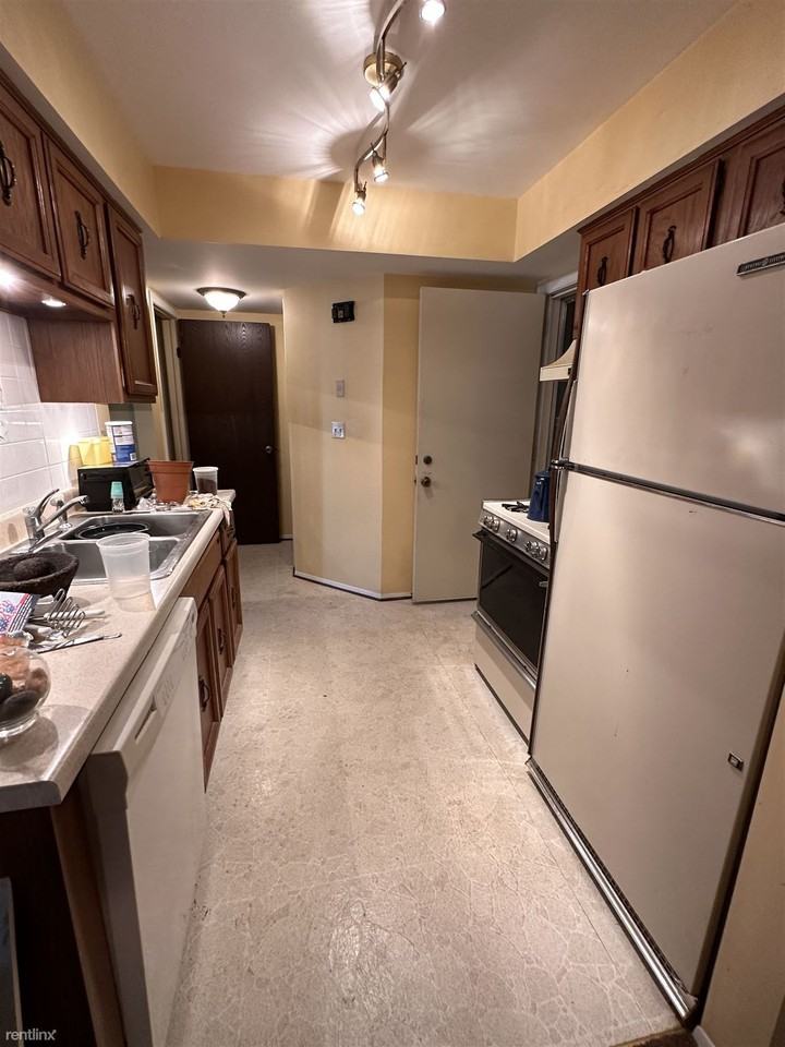 51260 Johns Dr #14 - Photo 3 of 8