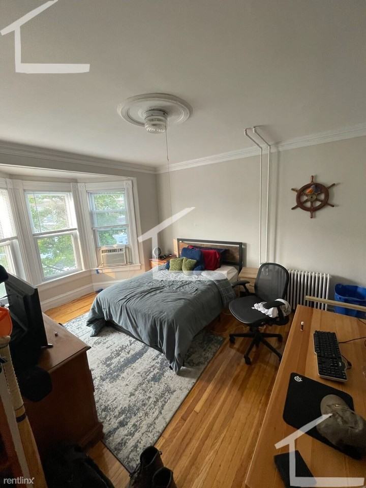 11 Farrington Ave - Photo 3 of 9