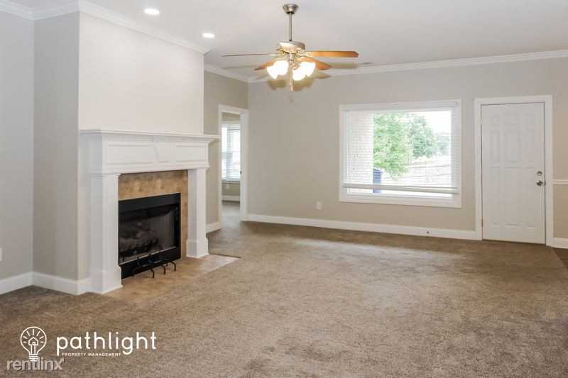 107 Hannah Marie Pl - Photo 2 of 17