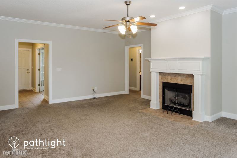 107 Hannah Marie Pl - Photo 3 of 17