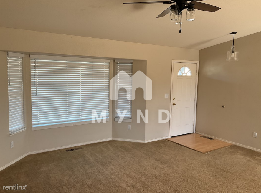 2164 Albatross Way - Photo 3 of 13