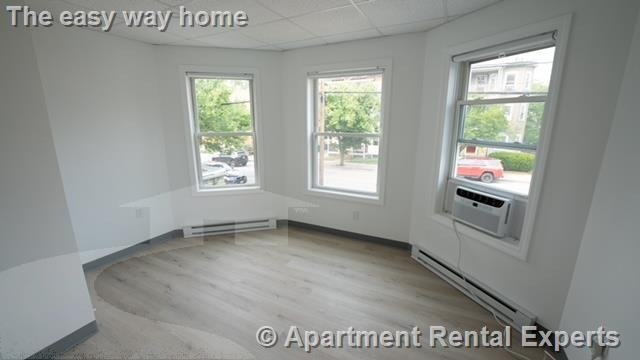 301 Boston Ave #A - Photo 3 of 6