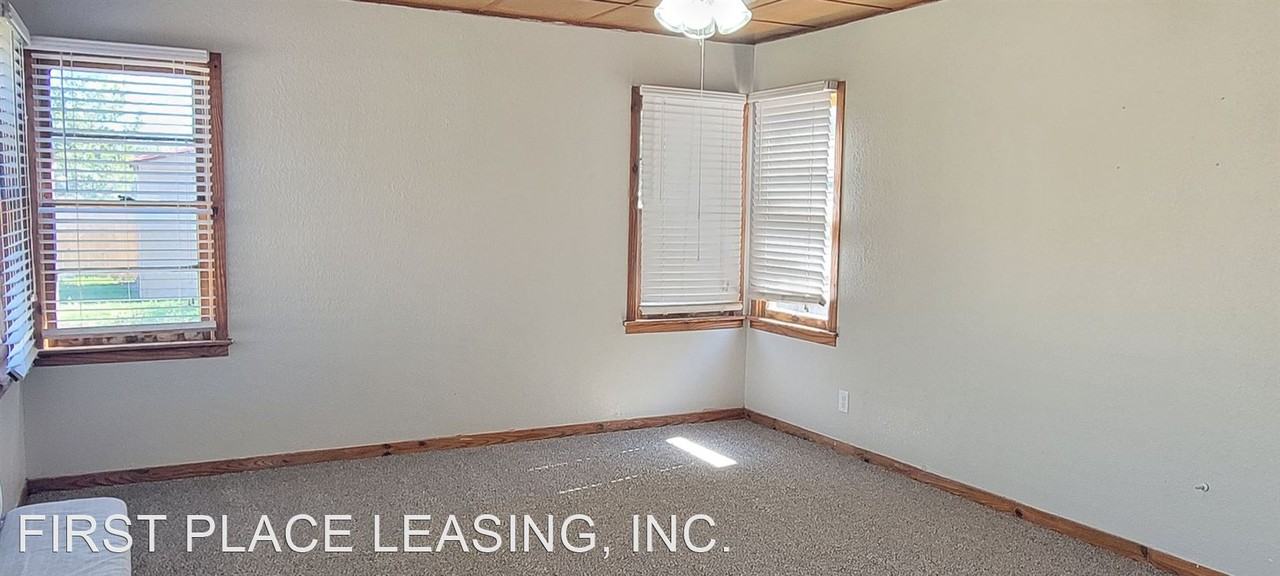 2501 Axtell St, Clovis, NM 88101 2 Bedroom House for $1,000/month - Zumper