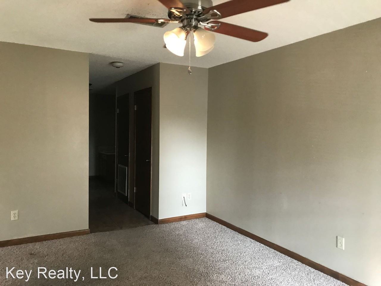 82 Shady Crest Ln - Photo 2 of 7