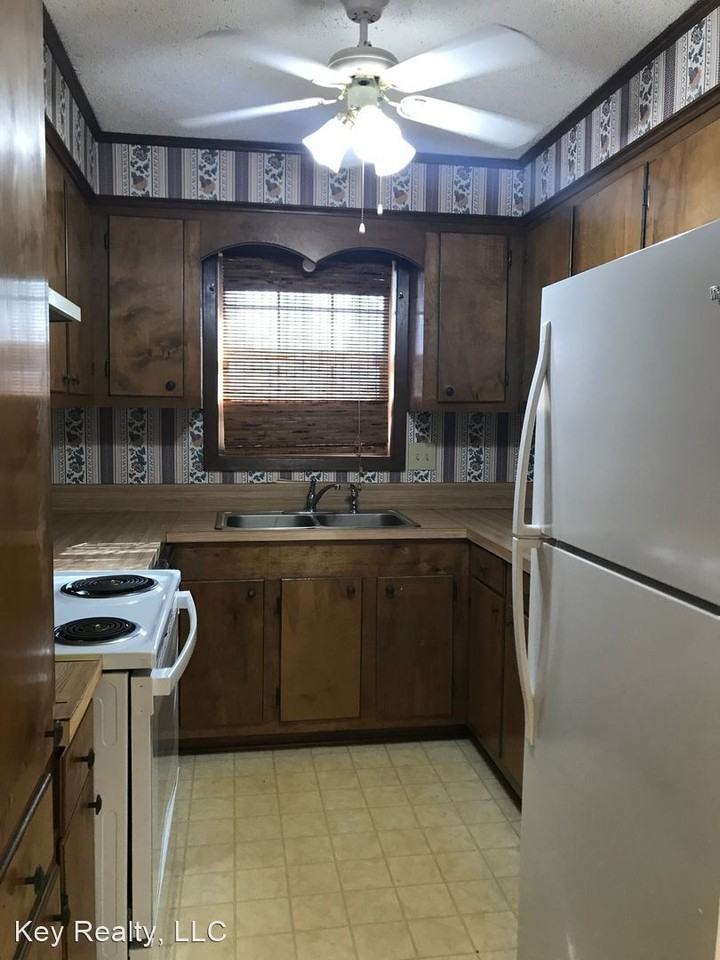 82 Shady Crest Ln - Photo 3 of 7