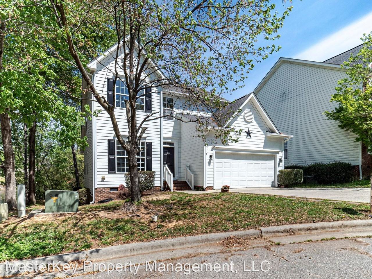 108 Henson Pl - Photo 3 of 34