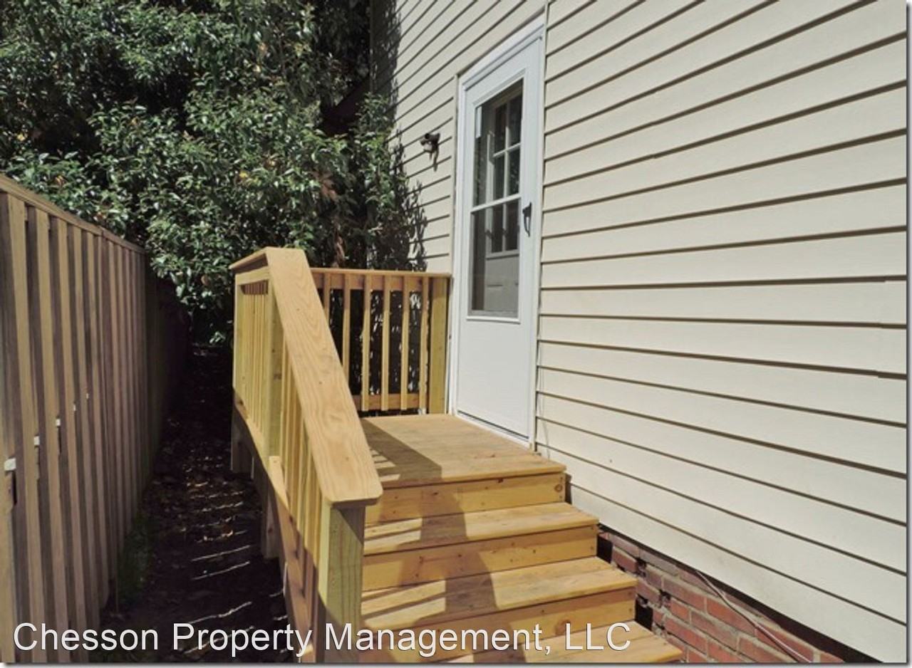 511 Lee Street - Photo 2 of 12