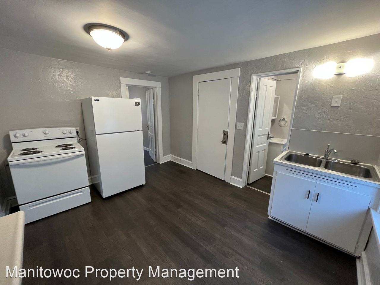 1807 21st St - Photo 3 of 15