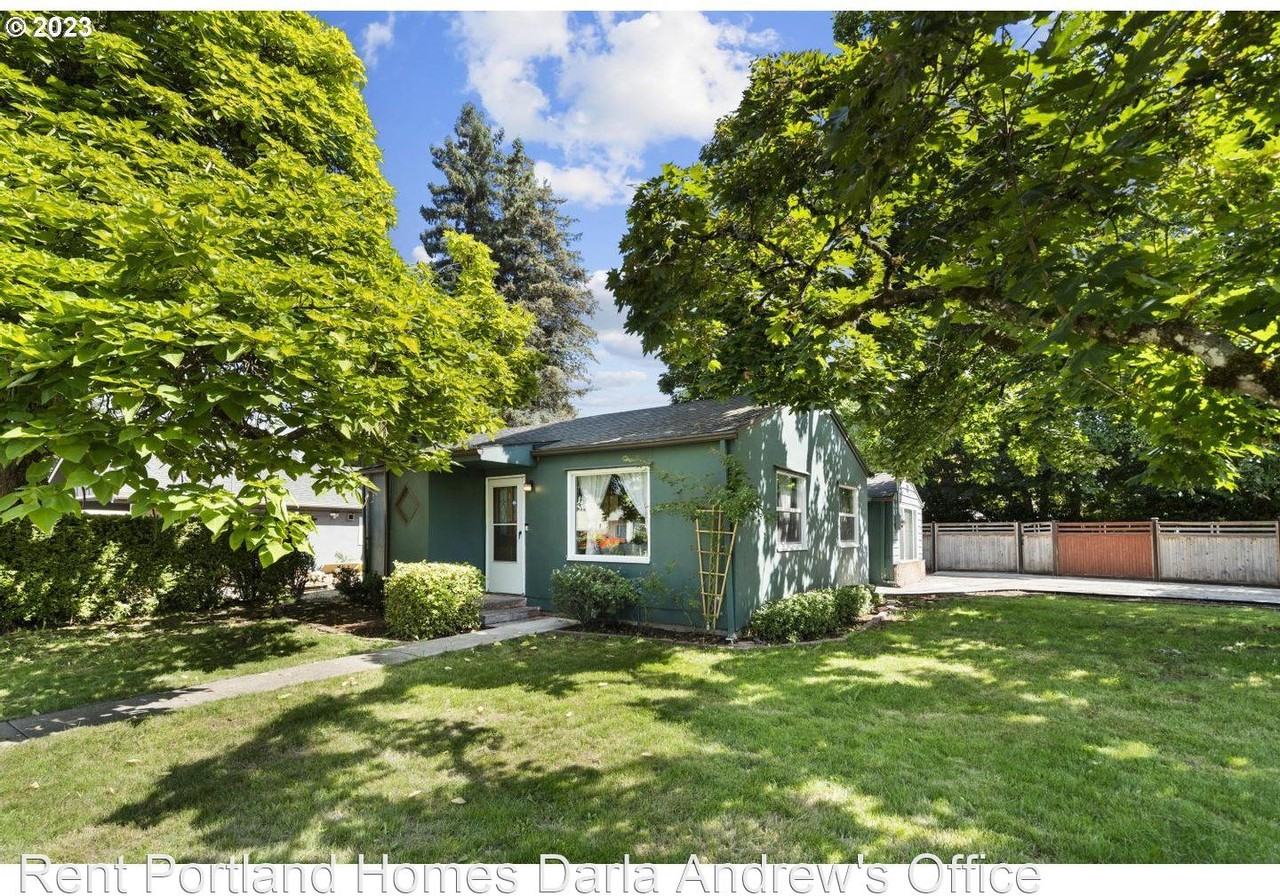 499 Sw 5th Ave - Photo 3 of 27