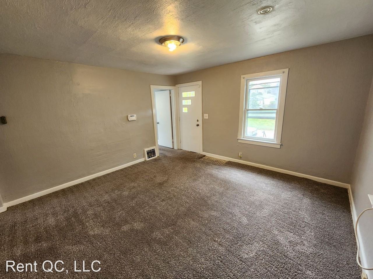 1317 3rd Street A - Photo 3 of 15