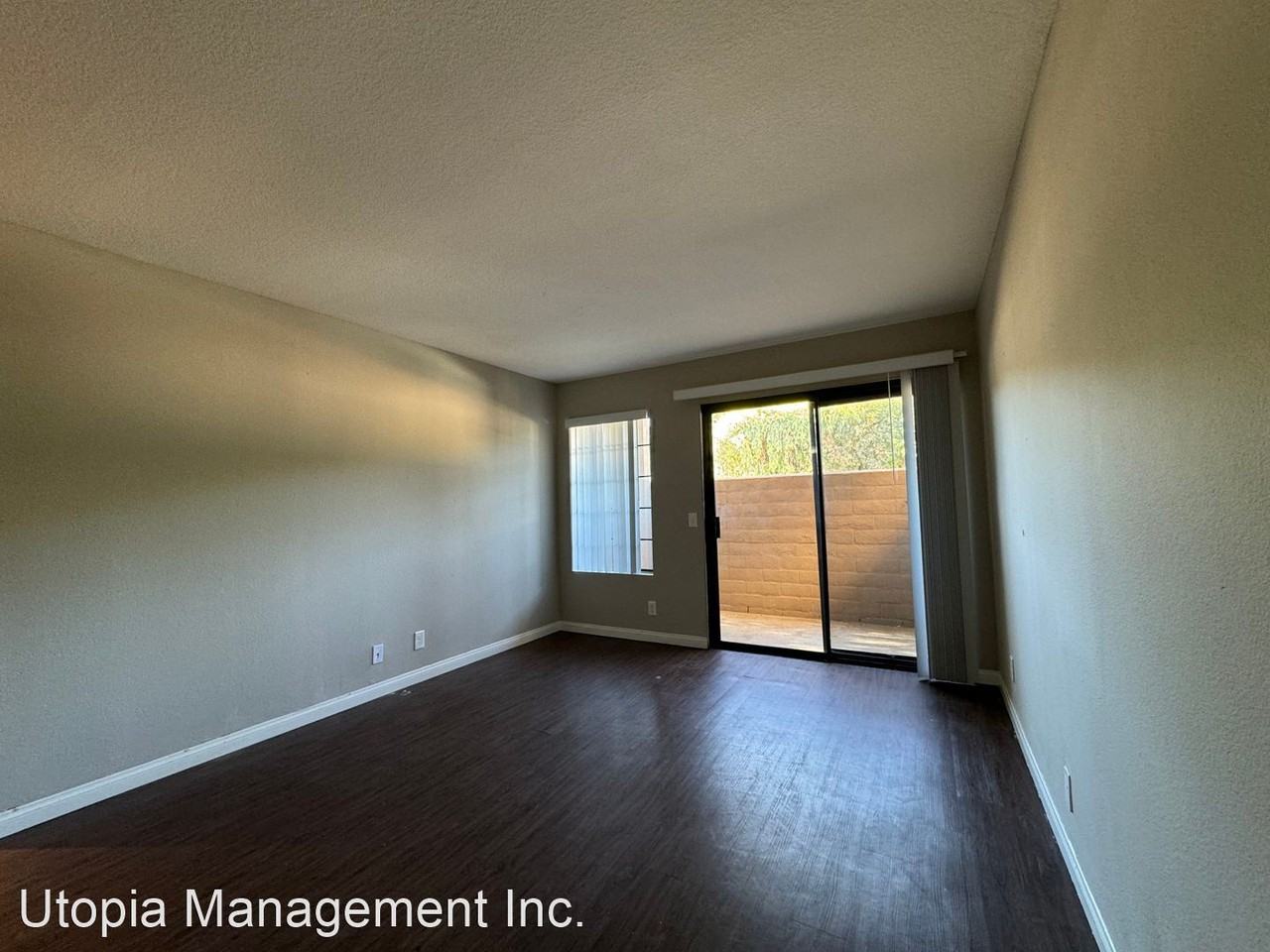 42221 Main St - Photo 3 of 12