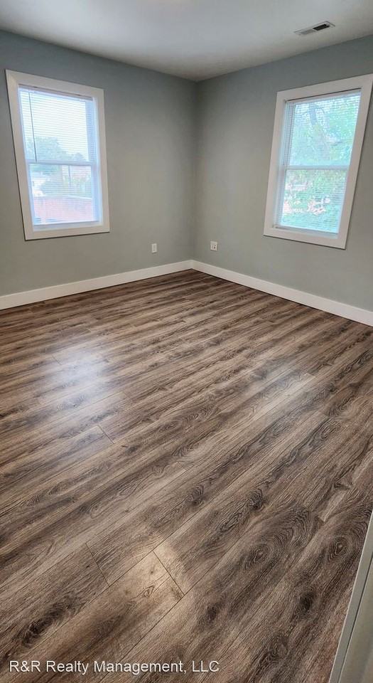 43 Grand Street - Photo 2 of 15