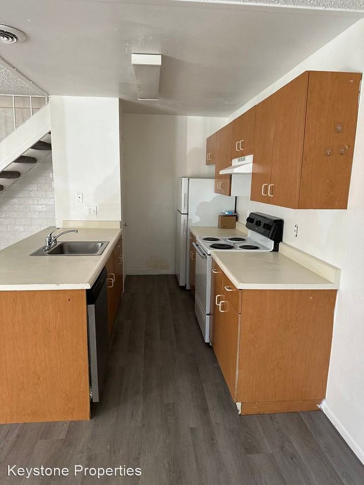 2113 Palisade Ave. - Photo 3 of 4