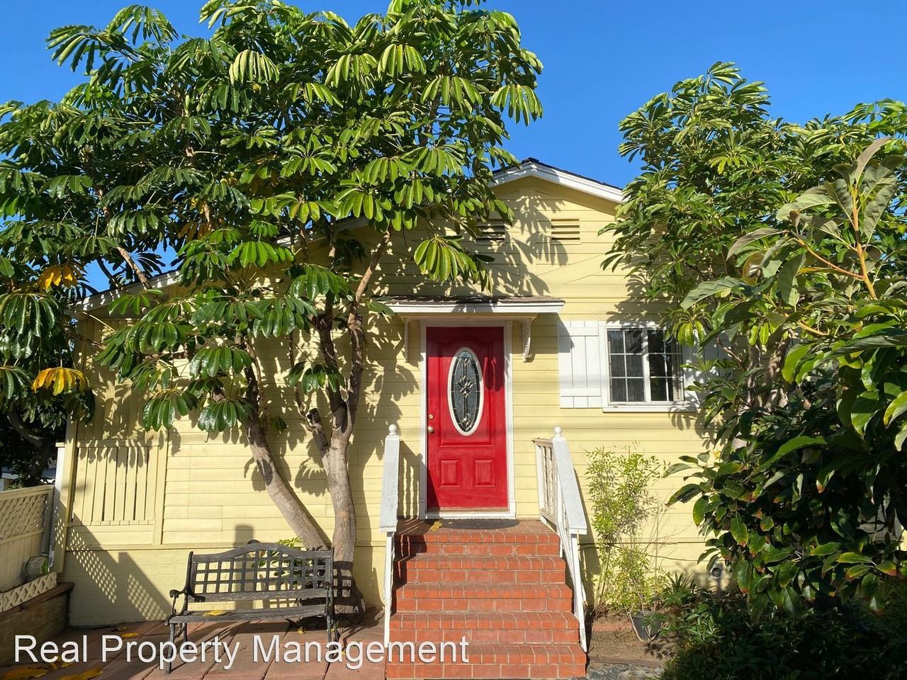 534 Ocean View Ave - Photo 2 of 17