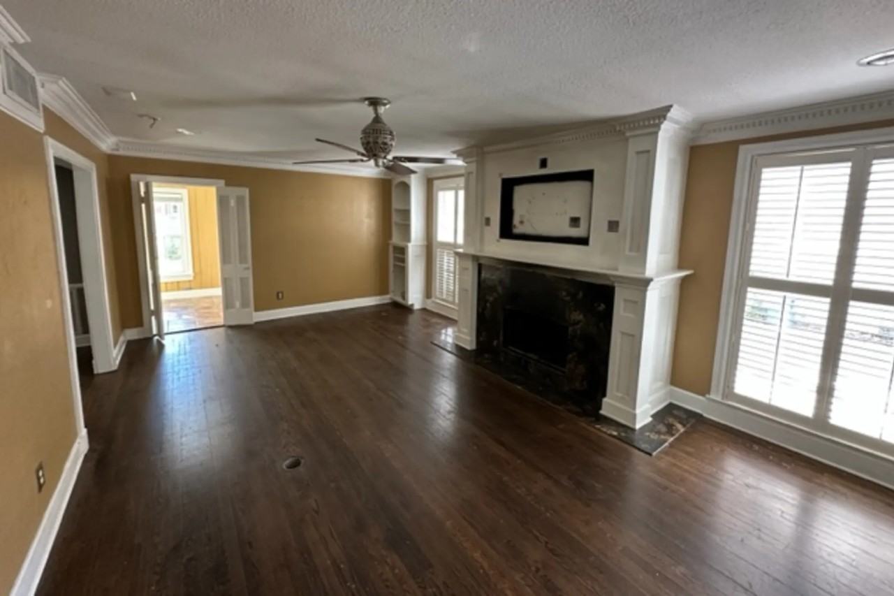 2002 S Robertson Ave - Photo 3 of 16