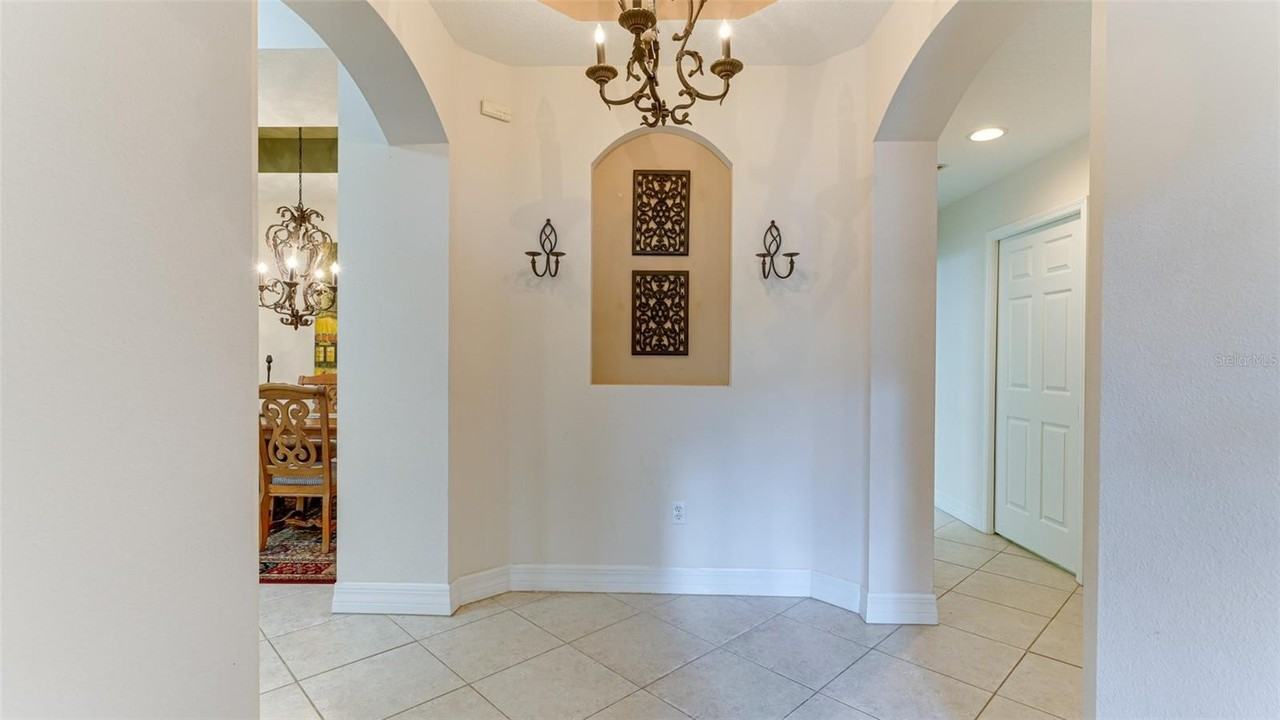 9454 Discovery Ter #101A - Photo 3 of 50