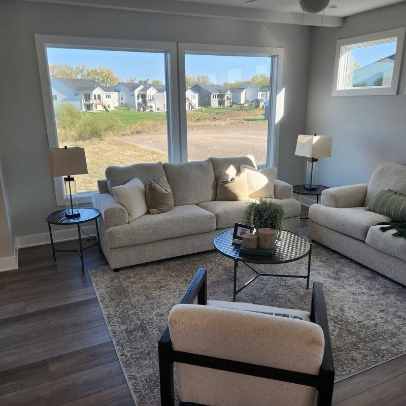 509 Deer Haven St - Photo 2 of 31