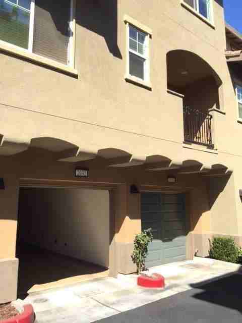 2032 Almaden Rd - Photo 2 of 10