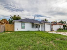 411 Gober St - Photo 1 of 1