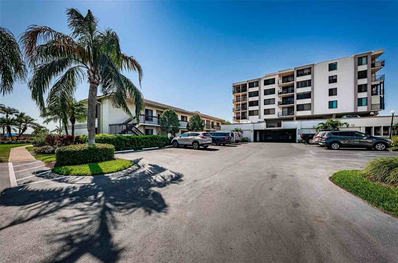 6295 Bahia Del Mar Cir #405
