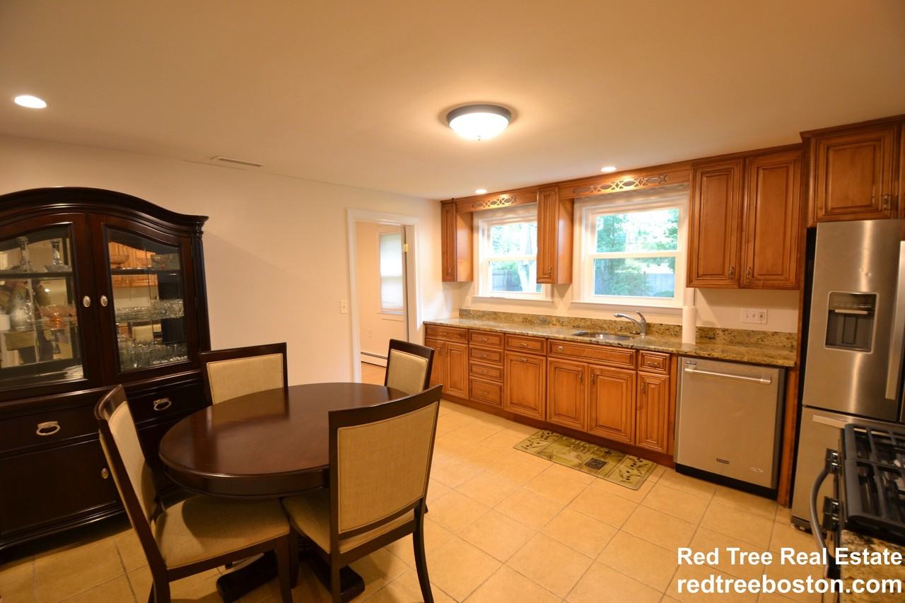 1247 Trapelo Rd - Photo 2 of 17