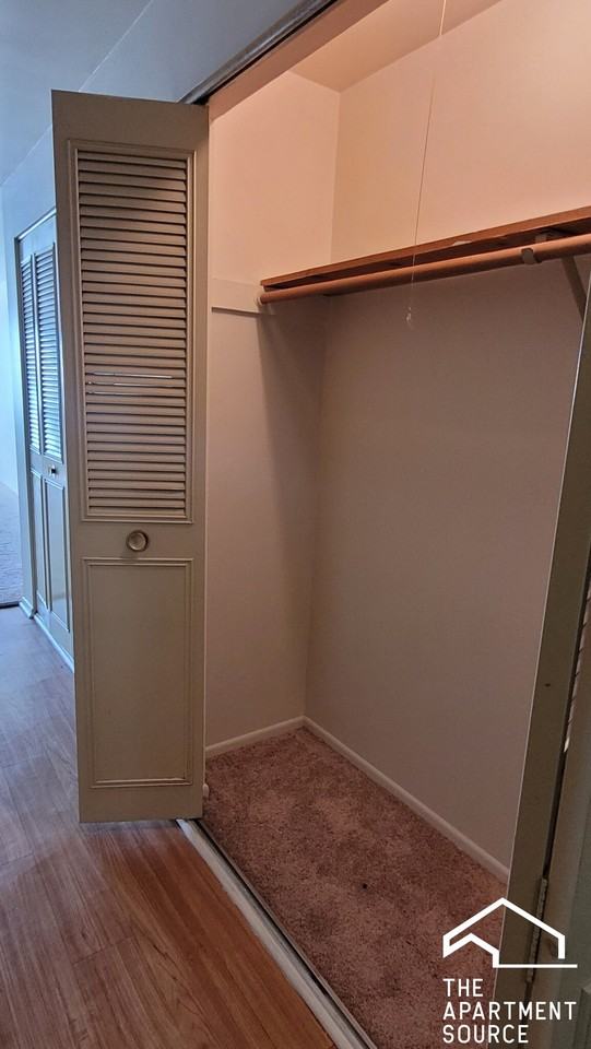 7300 W North Ave #5B - Photo 4 of 16